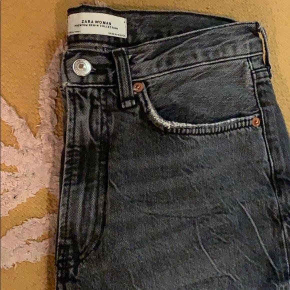 Zara Premium Denim - Picture 2 of 6